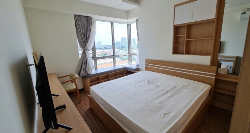 phong ngu trong can ho 810x430 - Giá mua bán căn hộ 3pn block D chung cư Hưng Phúc Happy Residence Quận 7 T5/2025