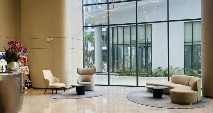 sanh le tan chung cu cardinal court 810x430 - Giá mua bán căn hộ 2pn lầu cao block B chung cư Cardinal Court Quận 7 T5/2025