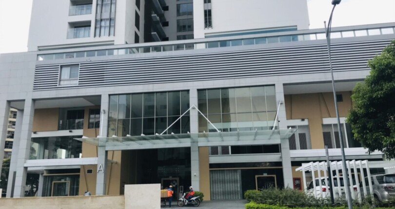 sanh vao chung cu midtown m5 810x430 - Giá mua bán căn hộ 2pn 89m2 block A chung cư Midtown Phú Mỹ Hưng Quận 7 T5/2025