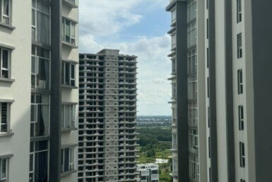 view-ban-cong-can-ho-ban