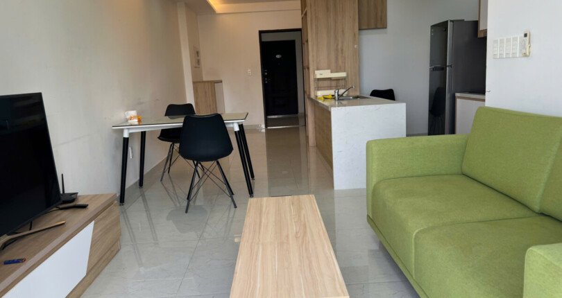 z6596177505463 3802b42b55a9c8fb6b4b68803af76201 810x430 - Cho thuê Scenic Valley 1 Block H Tầng 5 dt 71m 2 phòng giá 17 triệu