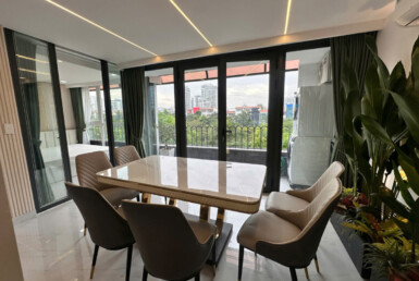 Phong khach SK1 385x258 - Mua bán Căn hộ Skygarden 1: 100m2 sân vườn, 3pn, 3wc nhà mới view thoáng mát- 6,890 tỷ, cho thuê 31tr