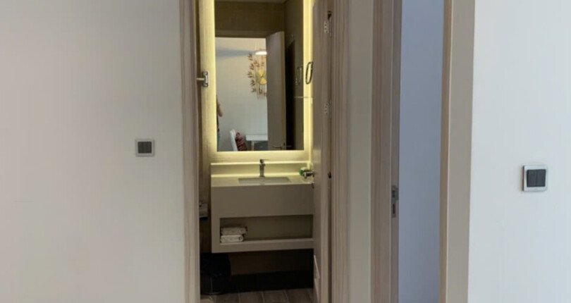 ban can ho midtown 3 810x430 - Bán căn hộ Midtown tòa M6. DT 65m2 Thiết kế 1 Phòng-1wc- Nội thất như hình- Đang cho thuê 18 Triệu. Giá bán 6.450 Tỷ