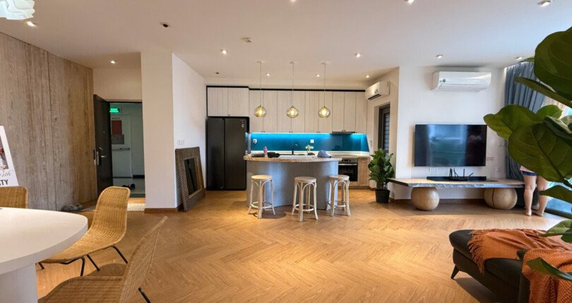 ban can ho riverpark premier 1 1 810x430 - Kẹt tiền cần bán gấp CH Riverpark Premier. DT 132m2 Nhà đẹp thiết kế 3 phòng-2wc- ban công vuông vức- Giá tốt 15.5 Tỷ