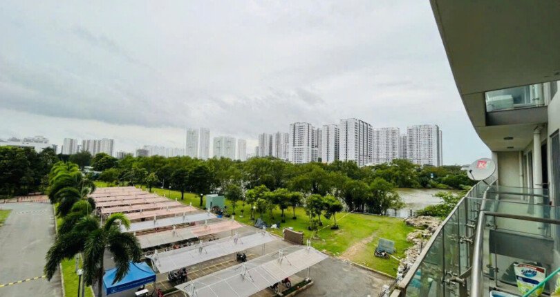 ban can ho riverpark premier 1 810x430 - Cần bán gấp căn hộ Riverpark Premier. DT 128m2- Nhà đẹp- ban công hướng nam- 3 phòng-2wc- nhà trống xem dễ. Giá 15.4 Tỷ