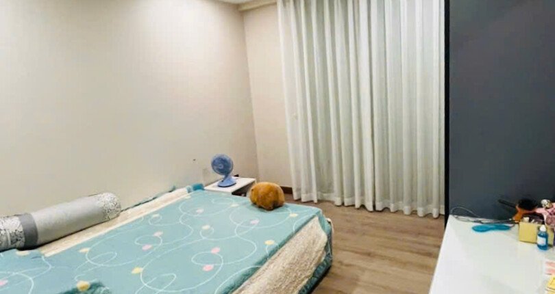 ban can ho riverpark premier 7 810x430 - Cần bán gấp căn hộ Riverpark Premier. DT 128m2- Nhà đẹp- ban công hướng nam- 3 phòng-2wc- nhà trống xem dễ. Giá 15.4 Tỷ