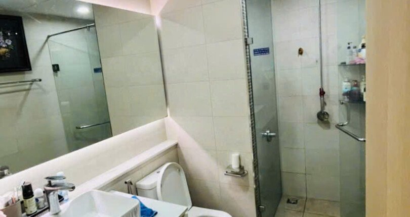 ban can ho riverpark premier 8 810x430 - Cần bán gấp căn hộ Riverpark Premier. DT 128m2- Nhà đẹp- ban công hướng nam- 3 phòng-2wc- nhà trống xem dễ. Giá 15.4 Tỷ