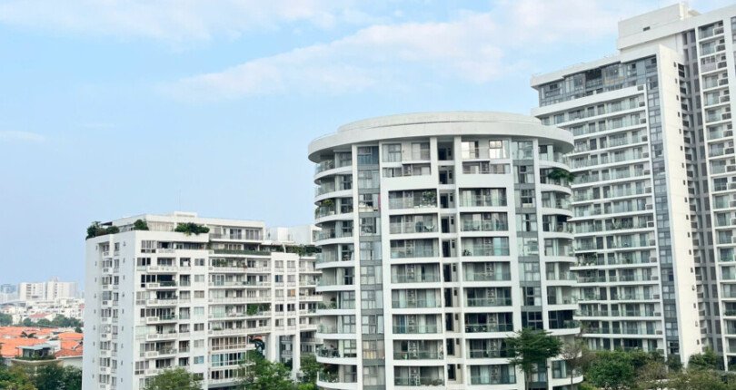 ban can ho riverpark residence 3 810x430 - Bán căn hộ Riverpark Residence. DT 137m2 Nhà đẹp- 3 phòng-2wc- Cửa Tây view Bắc- Giá bán 14.3 Tỷ (TL)