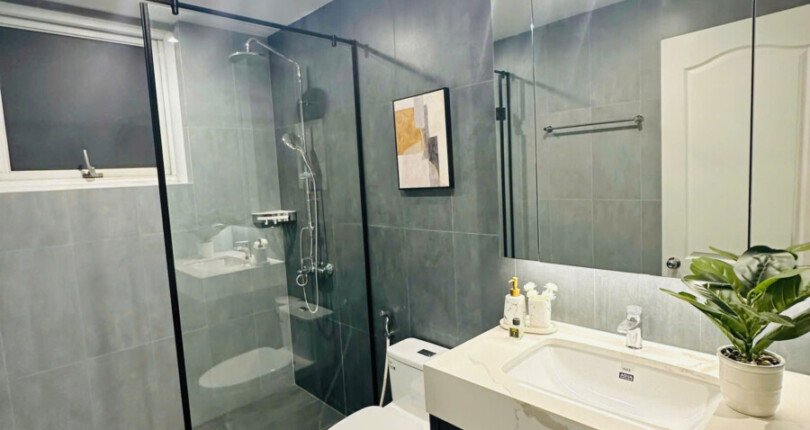 ban can ho riverpark residence 7 1 810x430 - Bán căn hộ Riverpark Residence. DT 145m2 Nhà đẹp- Lầu cao- View Thoáng- 3 Phòng-2wc cửa tây view đông- Giá 16.5 Tỷ