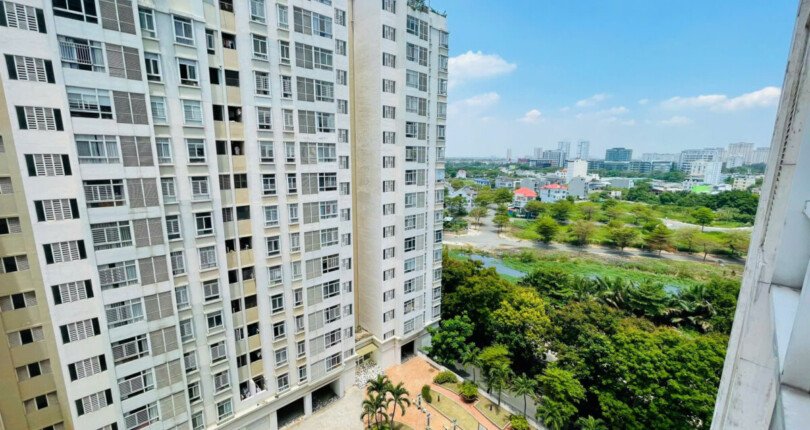 ban can ho sky garden 3 17 4 810x430 - Cần bán nhanh căn hộ Sky Garden 3. DT 56m2 Lầu cao-2pn-1wc hiện đang cho thuê 11 triệu/tháng. Giá rẻ 3.750 Tỷ
