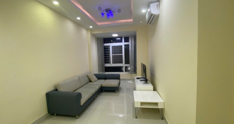 ban can ho sky garden 3 6 10 810x430 - Bán nhanh CH Sky Garden 3. DT 68m2 Lầu cao- 2 Phòng ngủ-2wc- Nội thất như hình- Giá Rẻ 4.550 Tỷ