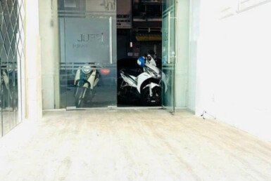 ban-nha-mat-tien-quan-1 (3)