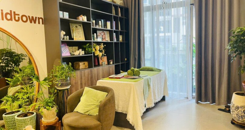 ban nhanh shop house midtown 1 810x430 - Bán gấp căn shop house tại M7 khu Midtown. Tổng diện tích 70m2 Đang cho thuê 17 triệu. Giá tốt 5.3 Tỷ (TL)