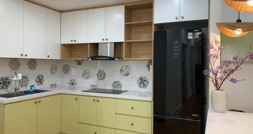 bep can ho ban 5 810x430 - Cần bán căn hộ chung cư Saigon South, 76m2, 02pn, giá 5.690 tỷ, view hồ bơi, nhà đẹp.