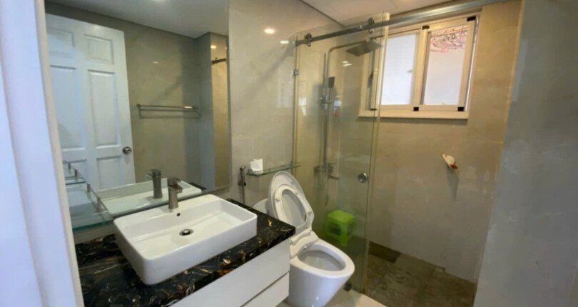 can ho co 2 toilet hoan thien nhu hinh 4 810x430 - Giá cho thuê căn hộ 3pn 135m2 tháp N chung cư Happy Valley phường Tân Hưng HCM T7/2025