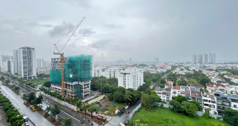 can ho lau cao truc dien duong nguyen luong bang 810x430 - Giá mua bán căn hộ 2pn Tháp A chung cư Hưng Phúc Premier Quận 7 T6/2025