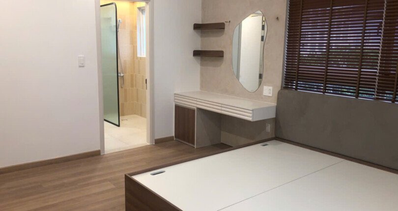 cho thue can ho happy valley 11 1 810x430 - Cho thuê căn hộ Happy Valley. DT 135m2 Nhà đẹp- Nội Thất cao cấp- 3 Phòng ngủ-2wc- Giá 1.400 USD/Tháng