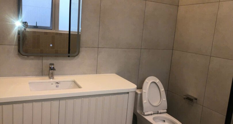 cho thue can ho happy valley 14 810x430 - Cho thuê căn hộ Happy Valley. DT 135m2 Nhà đẹp- Nội Thất cao cấp- 3 Phòng ngủ-2wc- Giá 1.400 USD/Tháng