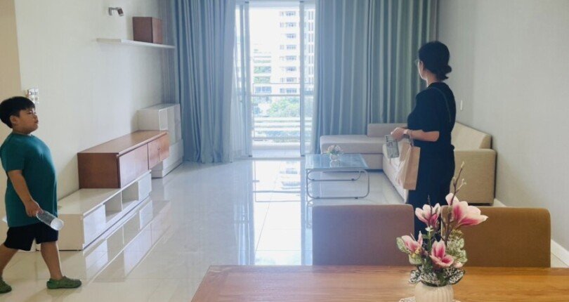 hinh anh mua ban can ho 3pn thap c chung cu riverpark residence phuong tan hung ho chi minh t7 2025 810x430 - Giá mua bán căn hộ 145m2 tháp C chung cư Riverpark Residence phường Tân Hưng T7/2025