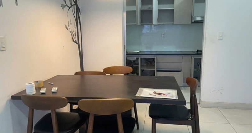 khong gian phong an va bep 2 810x430 - Giá mua bán căn hộ 3pn tháp L chung cư Happy Valley phường Tân Hưng Hồ Chí Minh T6/2026