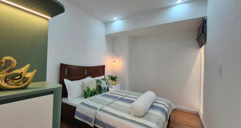 khong gian phong ngu nho 810x430 - Giá mua bán căn hộ 3pn chung cư Mỹ Khánh 1A phường Tân Hưng T7/2025