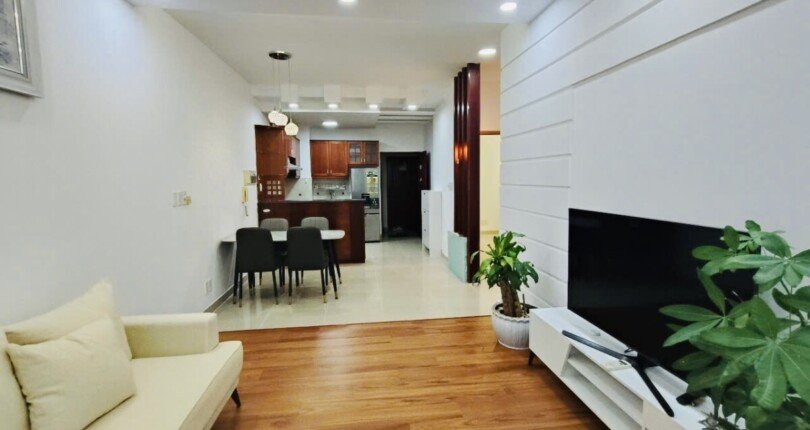 phong khach can ho cho thue 11 810x430 - Cho thuê nhanh căn hộ chung cư Sky Garden 2, 71m2, 02pn, giá 15tr/tháng, nội thất đầy đủ.