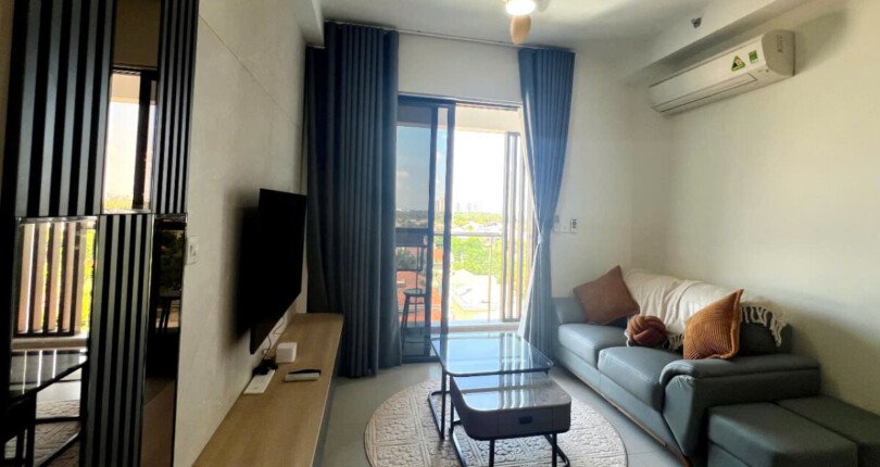 phong khach can ho cho thue 14 810x430 - Giá cho thuê căn hộ 3pn chung cư Hưng Phúc Premier Phường Tân Mỹ T7/2025