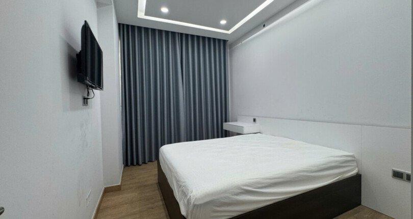 phong ngu can ho can cho thue 3 810x430 - Cho thuê căn hộ chung cư The Peak ( M8- Midtown ) 126m2, 03pn, giá 2.200usd/tháng, nhà đẹp.