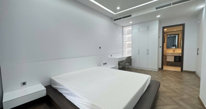 phong ngu can ho cho thue 5 810x430 - Cho thuê căn hộ chung cư The Peak ( M8- Midtown ) 126m2, 03pn, giá 2.200usd/tháng, nhà đẹp.