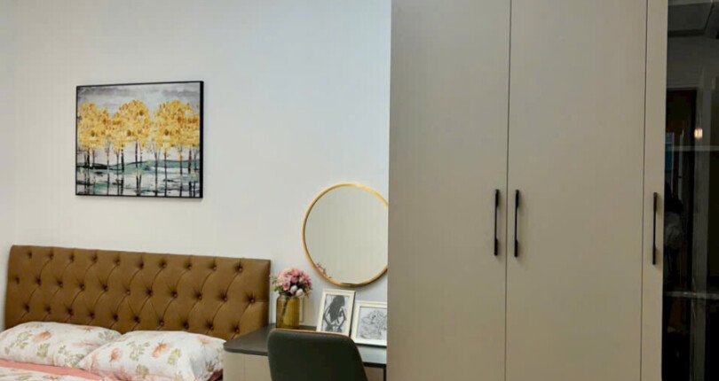 phong ngu chinh trong can ho ban 810x430 - Giá mua bán căn hộ 3pn tháp B chung cư Mỹ Khánh 4 Quận 7 T6/2025