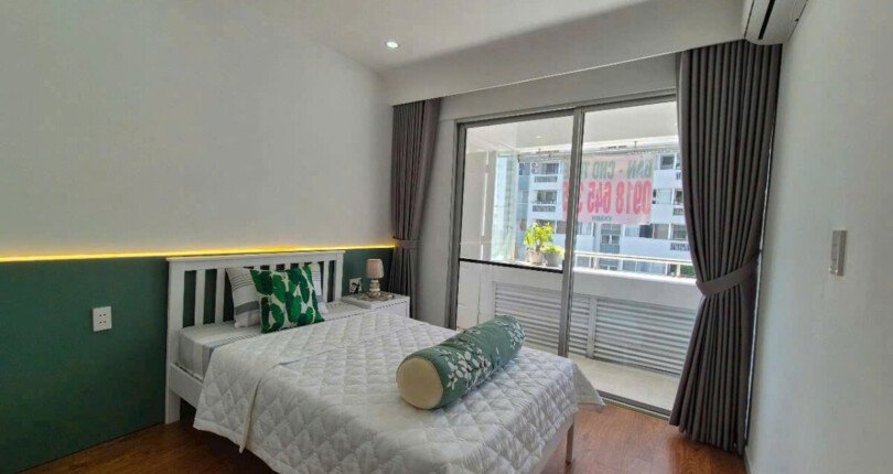phong ngu hoan thien noi that nhu hinh 810x430 - Giá mua bán căn hộ 3pn chung cư Mỹ Khánh 1A phường Tân Hưng T7/2025