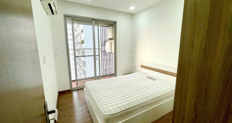 phong ngu nho 810x430 - Giá mua bán căn hộ 3pn tháp E chung cư Scenic Valley 1 Quận 7 T6/2025