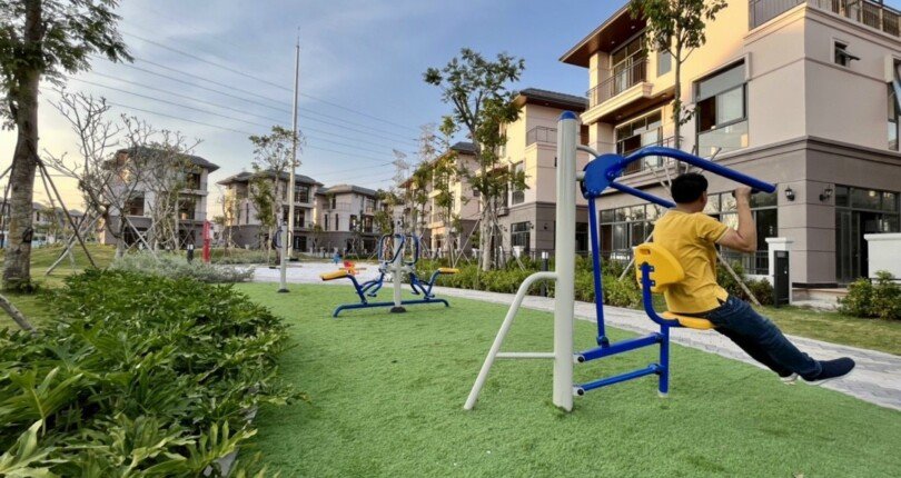 tien ich cong vien noi kdc 810x430 - Giá mua bán nhà Biệt thự đơn lập khu dân cư Zeitgeist xã Nhà Bè T7/2025