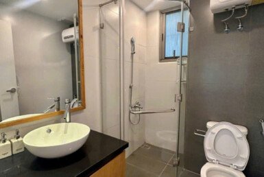 tollet-can-ho-can-ban