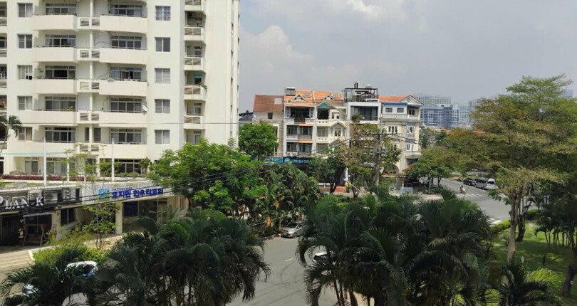 view can ho ban 6 810x430 - Còn một căn duy nhất chung cư The Grand View, 118m2, 03pn, giá 9.3 tỷ, nhà đang có hợp đồng thuê.