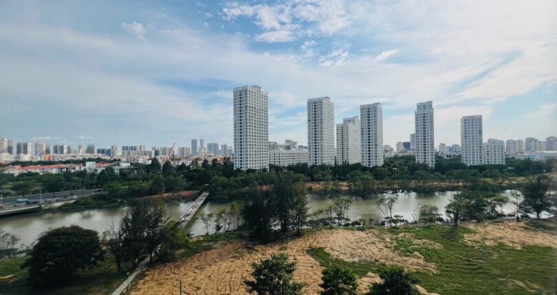 view can ho cho thue 810x430 - Cho thuê căn hộ chung cư Scenic Valley 1, 133m, 03pn, giá 40tr/tháng, nhà đẹp, nội thất cao cấp.