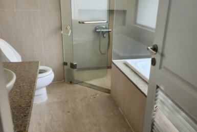 z6639598173249_bc08441e814a8212acbc465d360bb60e