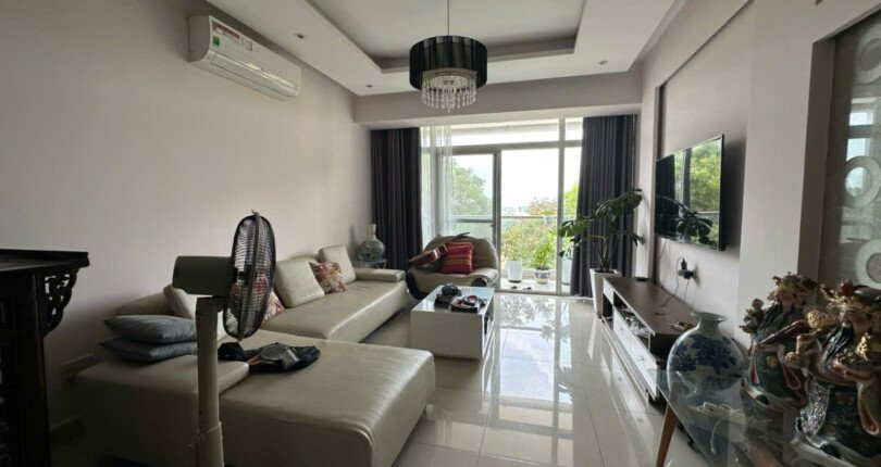 ban can ho graden court 1 2 810x430 - Bán nhanh căn hộ Garden Court 1. DT 128m2 Thiết kế 3 Phòng-2wc- Nội thất như hình- Nhà đang trống- Giá bán 12.8 Tỷ