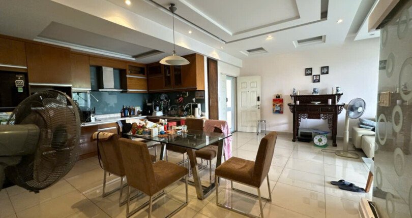 ban can ho graden court 1 6 810x430 - Bán nhanh căn hộ Garden Court 1. DT 128m2 Thiết kế 3 Phòng-2wc- Nội thất như hình- Nhà đang trống- Giá bán 12.8 Tỷ