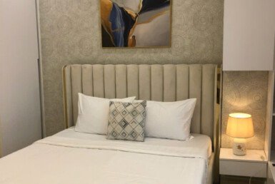 ban-can-ho-hung-phúc (1)