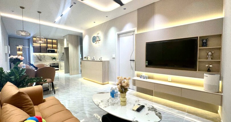 ban can ho sky garden 2 1 3 810x430 - Bán căn hộ Sky Garden 2. DT 81m2 Nhà đẹp- 3 phòng-2wc- Nội thất đầy đủ như hình- Giá bán 5.850 Tỷ