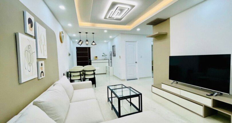 ban can ho sky garden 3 13 1 810x430 - Bán căn hộ Sky Garden 3. DT 70m2 Nhà đẹp- View quận 1 cực thoáng- thiết kế 2 Phòng-2wc- Nội thất như hình- Giá 5.150 Tỷ