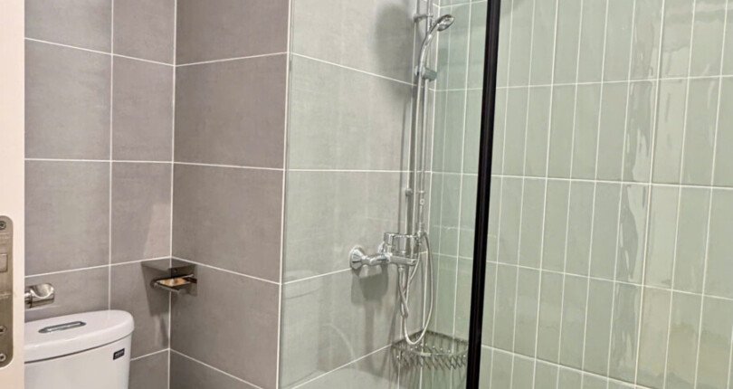 ban can ho sky garden 3 15 6 810x430 - Bán nhanh căn hộ Sky Garden 3. DT 70m2 Nhà đẹp Lầu cao- View Hồ Bơi- 3 phòng-2wc- Đang cho thuê 23 Triệu. Giá bán 5.5 Tỷ