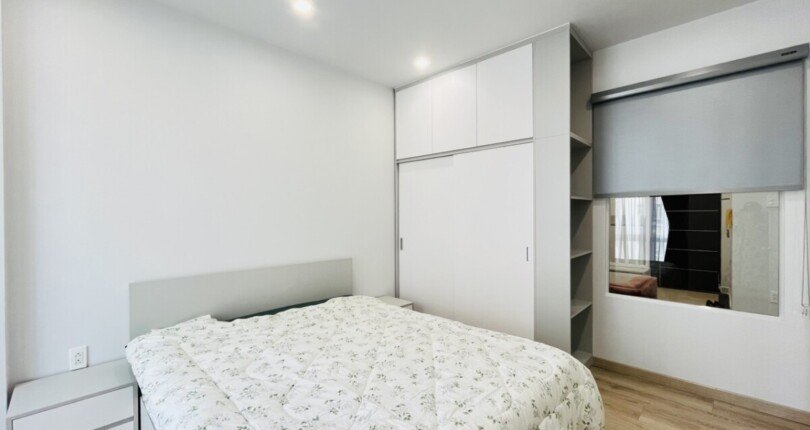 ban can ho sky garden 3 8 20 810x430 - Bán căn hộ Sky Garden 3. DT 56m2 Nhà đẹp lầu cao- 2 Phòng ngủ-1wc- Nhà đủ nội thất như hình- Giá 3.890 Tỷ