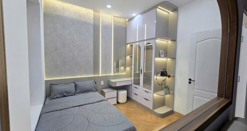 ban canhp sky garden 1 6 810x430 - Bán căn hộ Sky Garden 1. DT 81m2 Nhà rất đẹp- Nội thất mới- Thiết kế 3 Phòng-2wc- Tặng hết nội thất- Giá 5.450 Tỷ