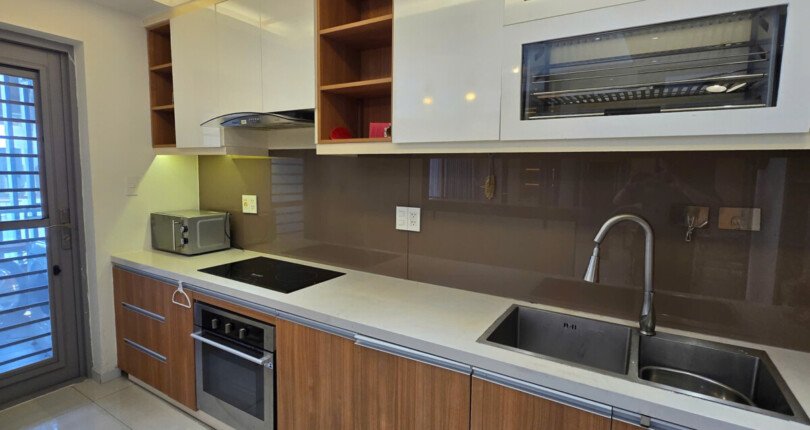 bep can ho ccho thue 810x430 - Cho thuê căn hộ chung cư Green Valley, 120m2, 03pn, giá 29tr/tháng, nội thất đầy đủ, xem nhà dễ.