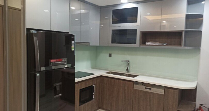 bep can ho cho thue 9 810x430 - Bán căn hộ view sông, chung cư Saigon South, diện tích 75m2, giá 5.5 tỷ, nội thất đầy đủ, xem nhà dễ