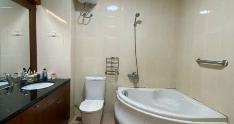 biet thu co 4 toilet rong rai 810x430 - Giá cho thuê nhà Biệt thự nguyên căn Nội khu Mỹ Thái 2 Phú Mỹ Hưng T7/2025