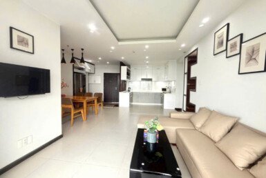 can-canh-trang-thiet-bi-noi-that-phong-khach