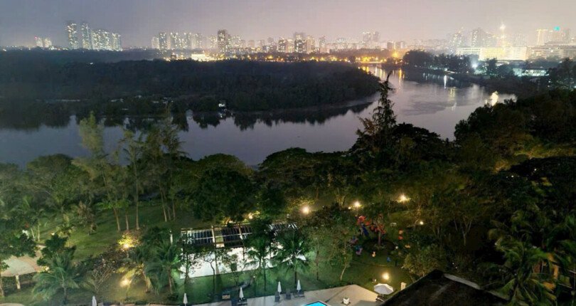 can ho ban lien ke ho boi noi khu va song 810x430 - Giá m ua bán căn hộ 3pn chung cư Riverside Residence nhà mới đẹp